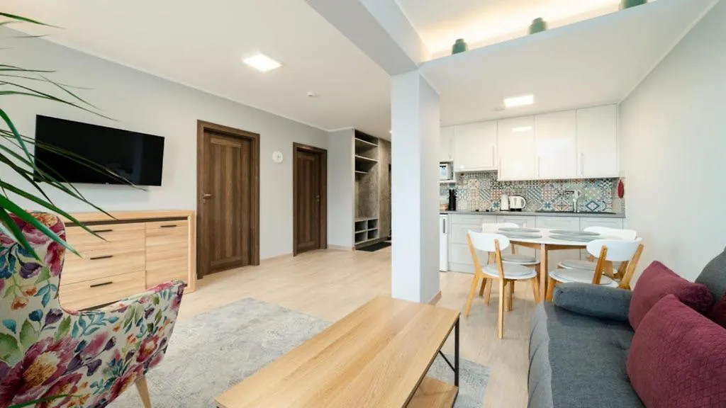 Triventi Apartament 2 Sypialnie, Garaz, Blisko Tropikana I Wyciag Na Kope Karpacz 0*,